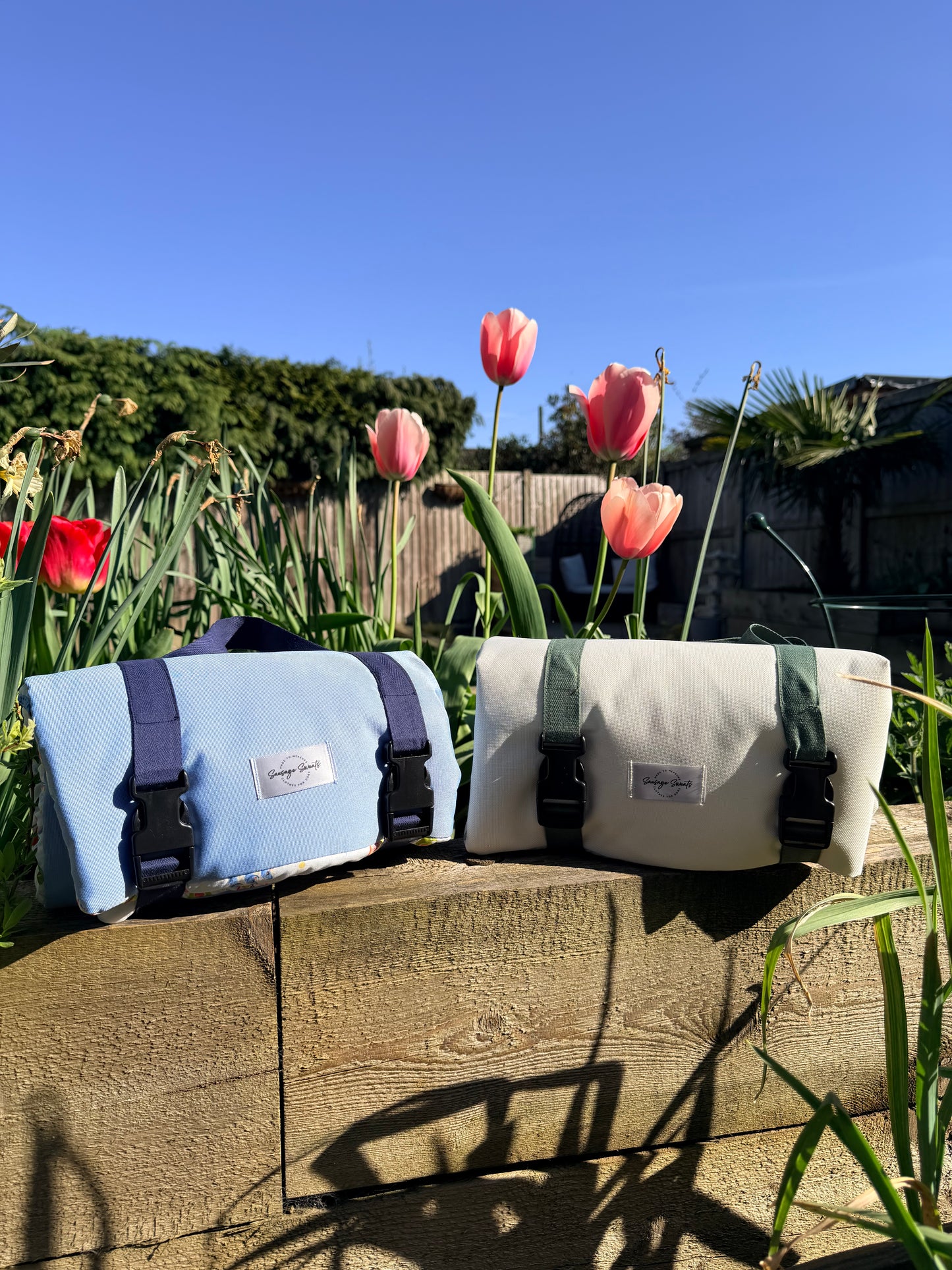 Sublime Sage & Cream Pub & Picnic Settle Mat